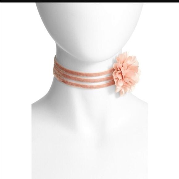 BP. Flower Velvet Wrap Choker (E2) - Picture 1 of 6
